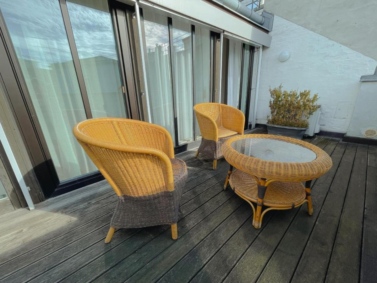 Luxury 150m2 In Desirable Area Of Historic Appartement